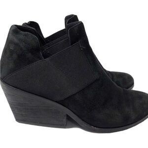 Eileen Fisher Suede Black Booties. Size 8.